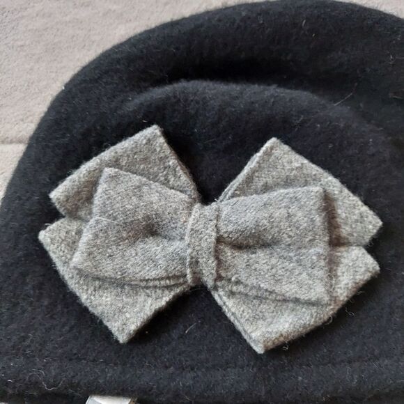 Charming CHARLIE Black Beanie with Bow - Picture 2 of 4